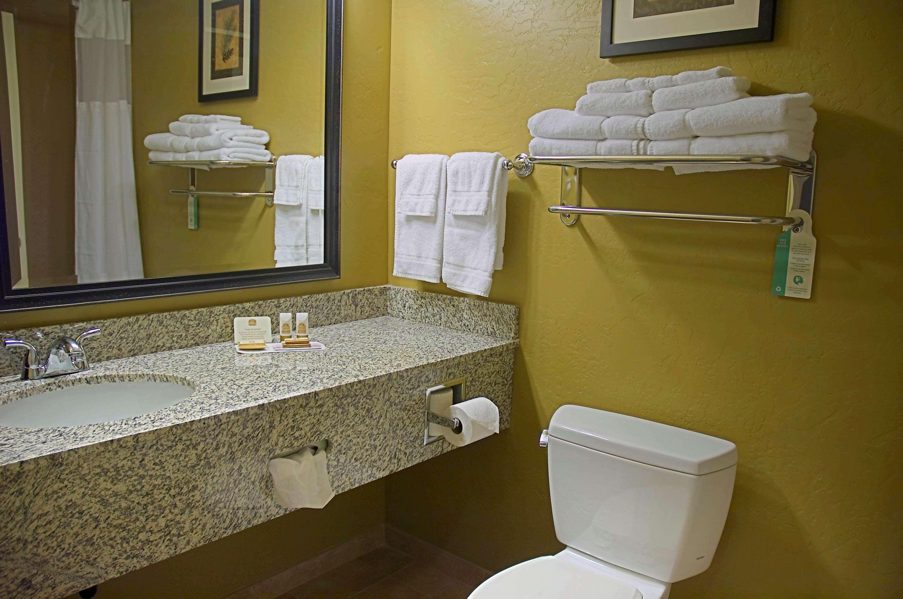 Best Western Plus Canyon Pines Ogden Exterior photo