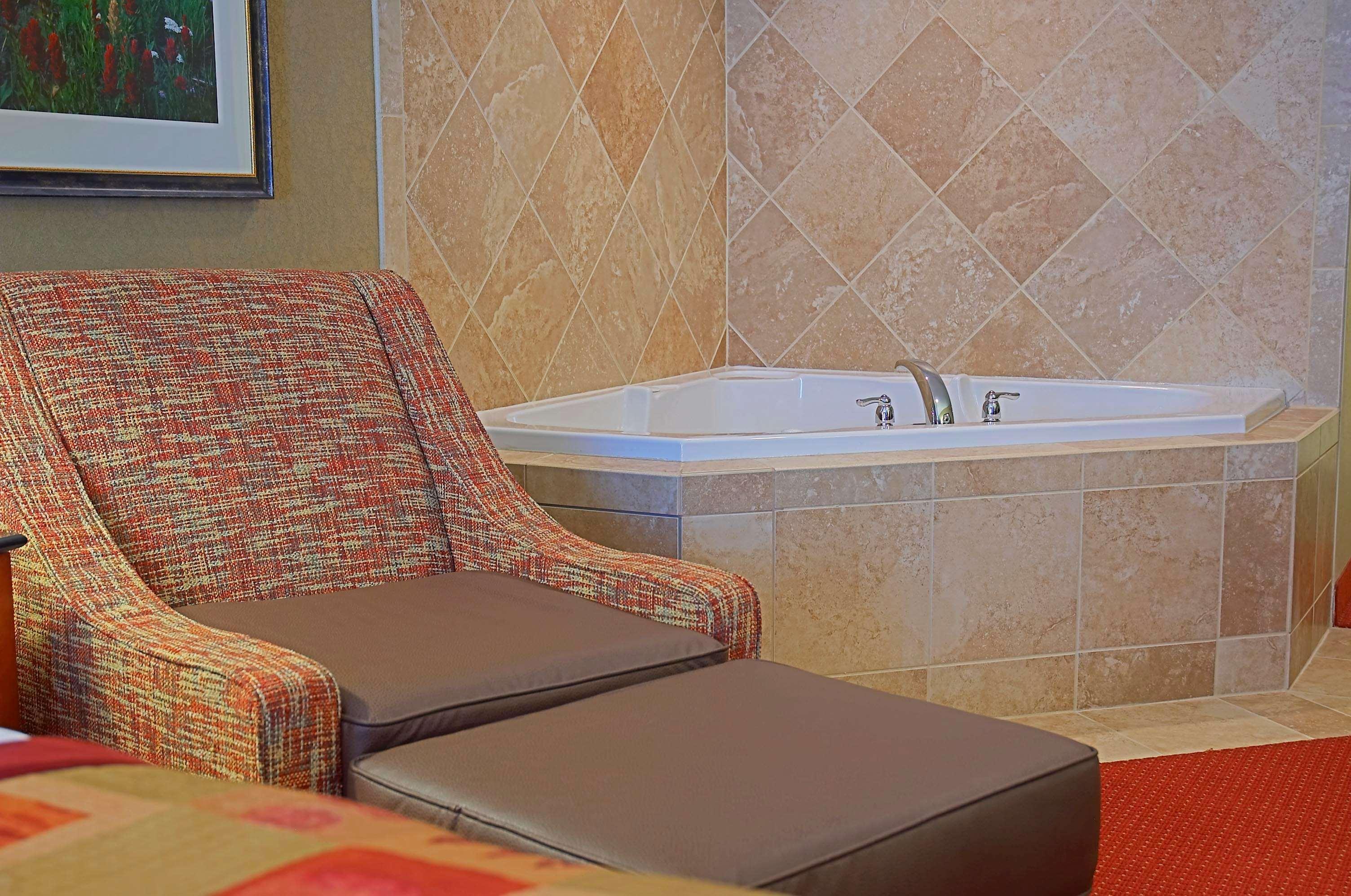 Best Western Plus Canyon Pines Ogden Exterior photo