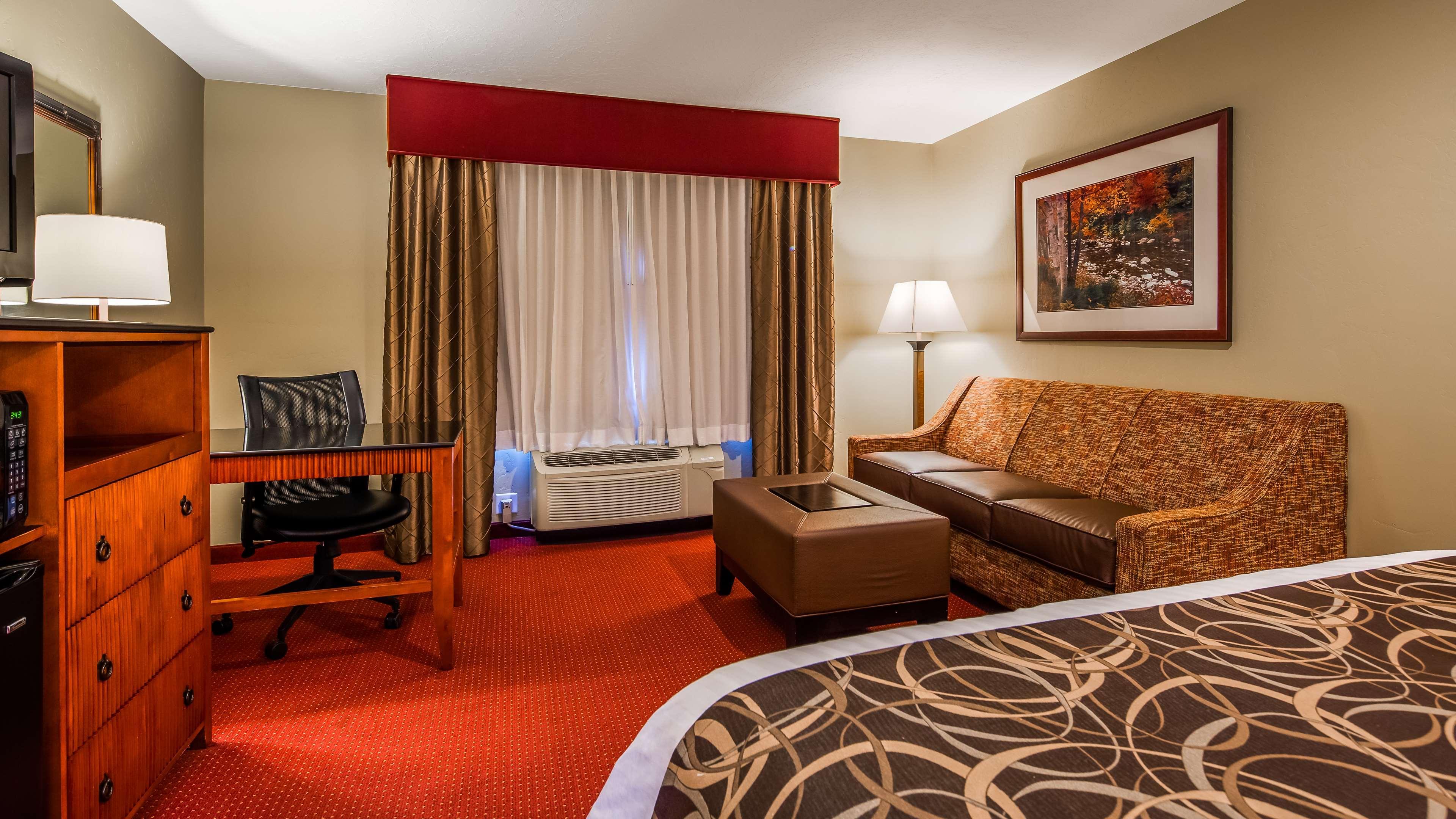 Best Western Plus Canyon Pines Ogden Exterior photo